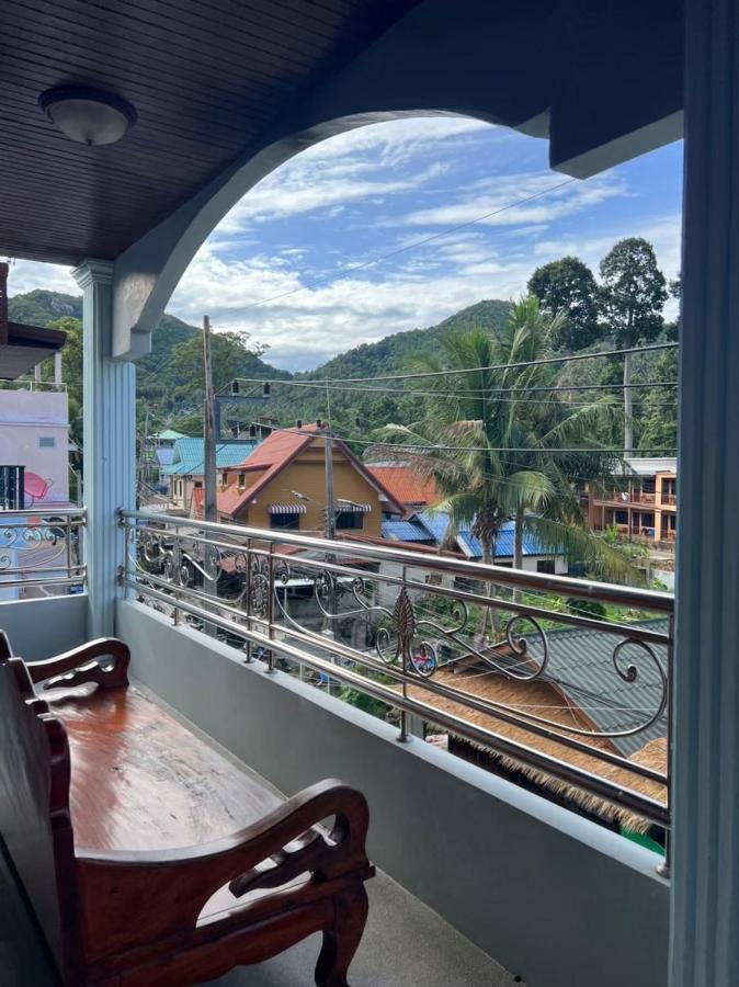 Kanokwan Guesthouse Ko Tao Esterno foto