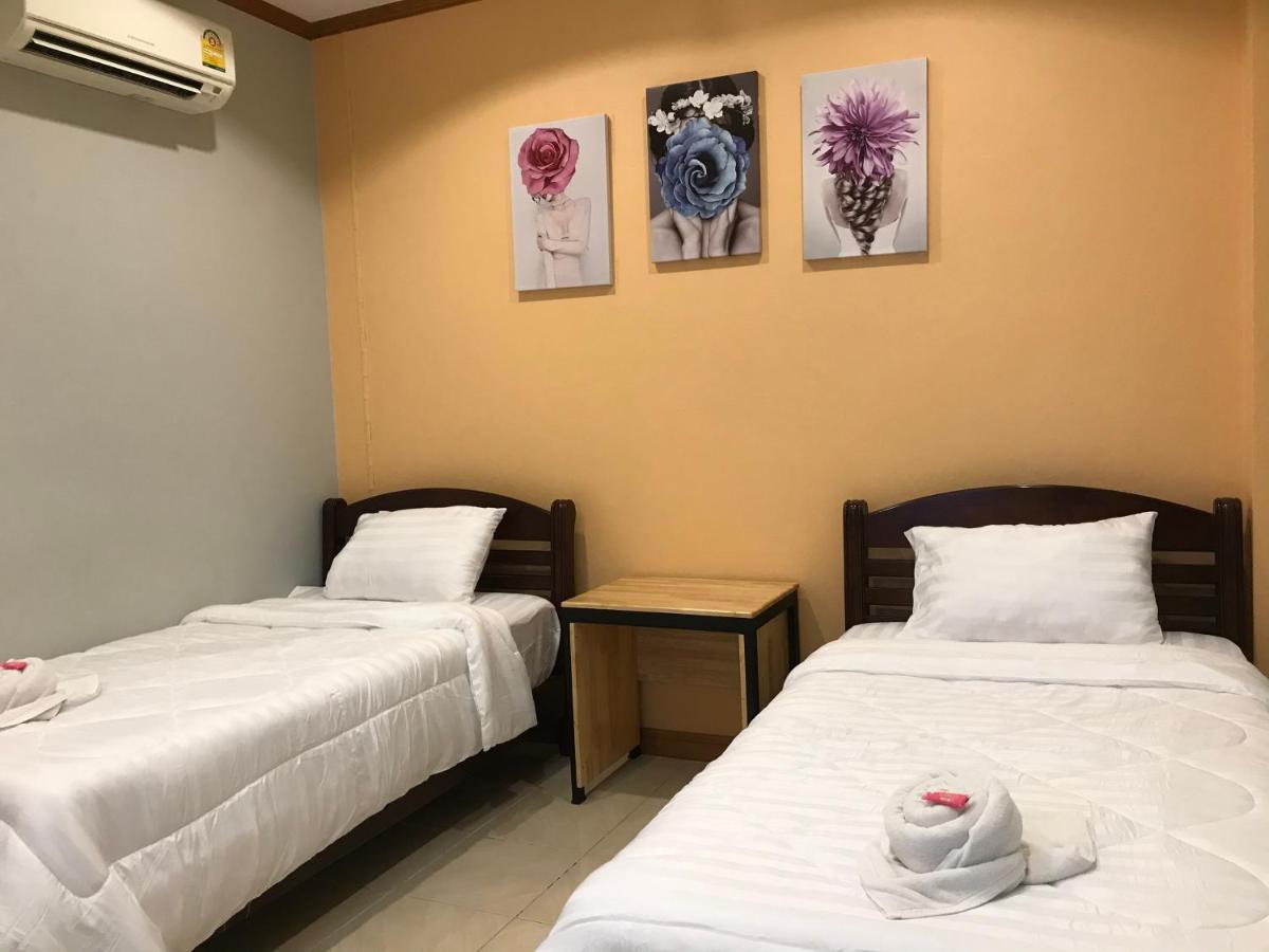 Kanokwan Guesthouse Ko Tao Esterno foto